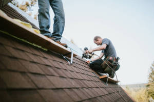 Local Roofers in Naval Hospital, CA